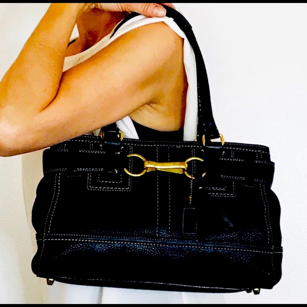 COACH Authentic LIKE NEW Pebble Hamptons Purse